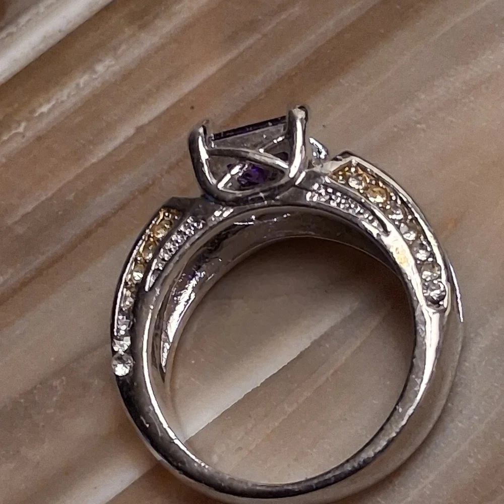 Sterling Silver Purple Square-Cut Gemstone Ring